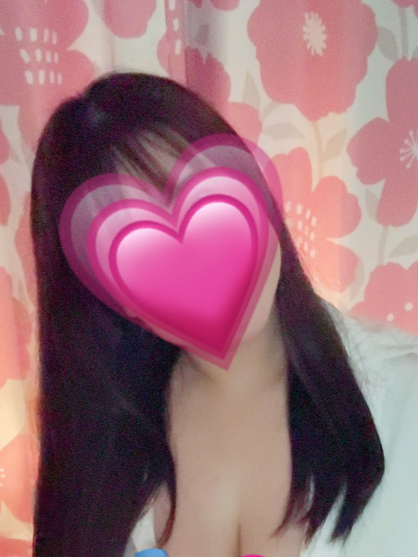 夏木ゆずはの写真1枚目